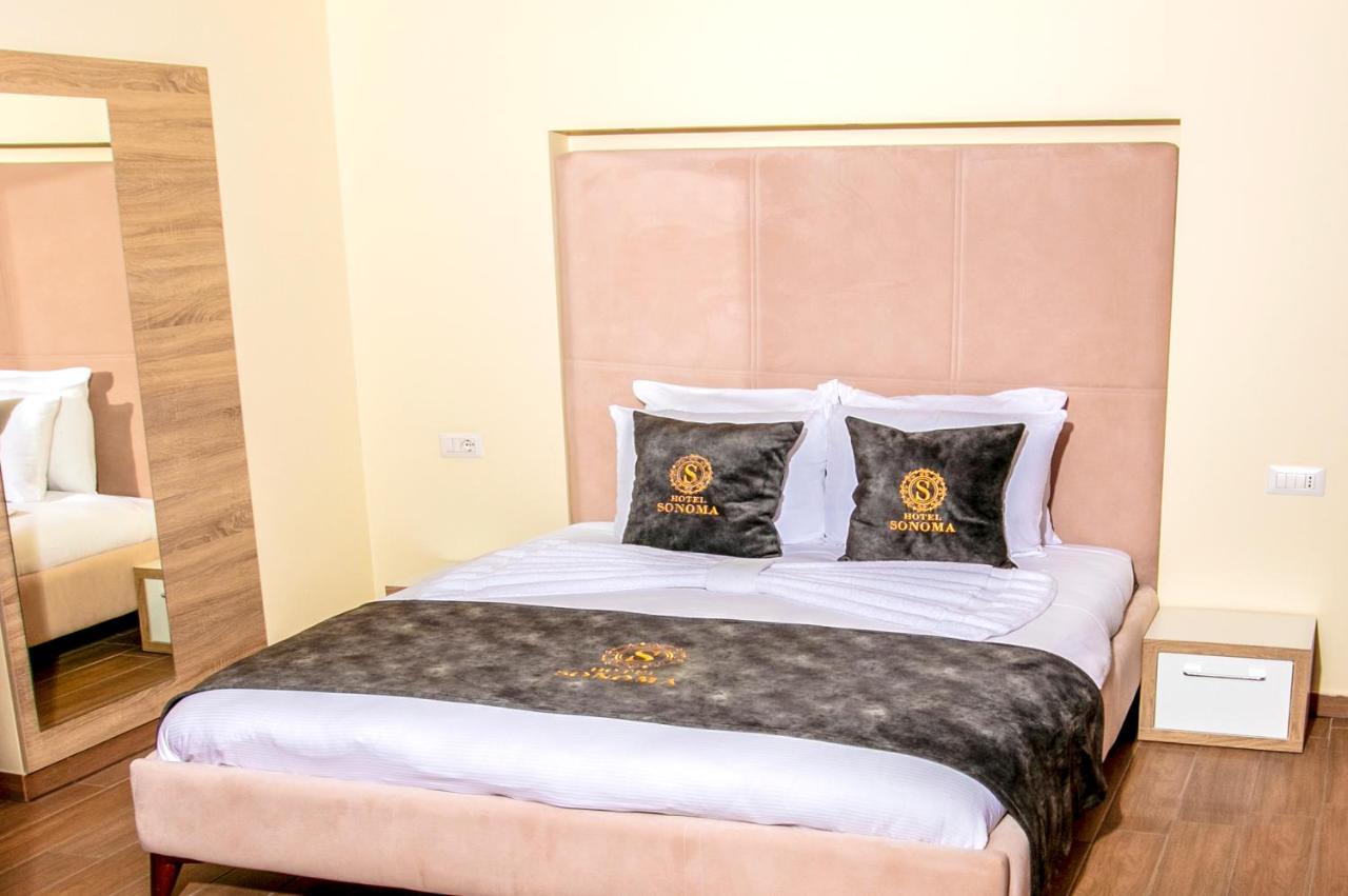 Hotel Sonoma Kosovo Polje Ngoại thất bức ảnh
