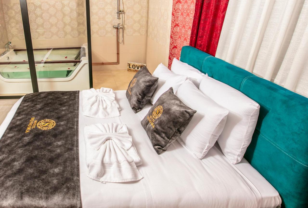 Hotel Sonoma Kosovo Polje Ngoại thất bức ảnh
