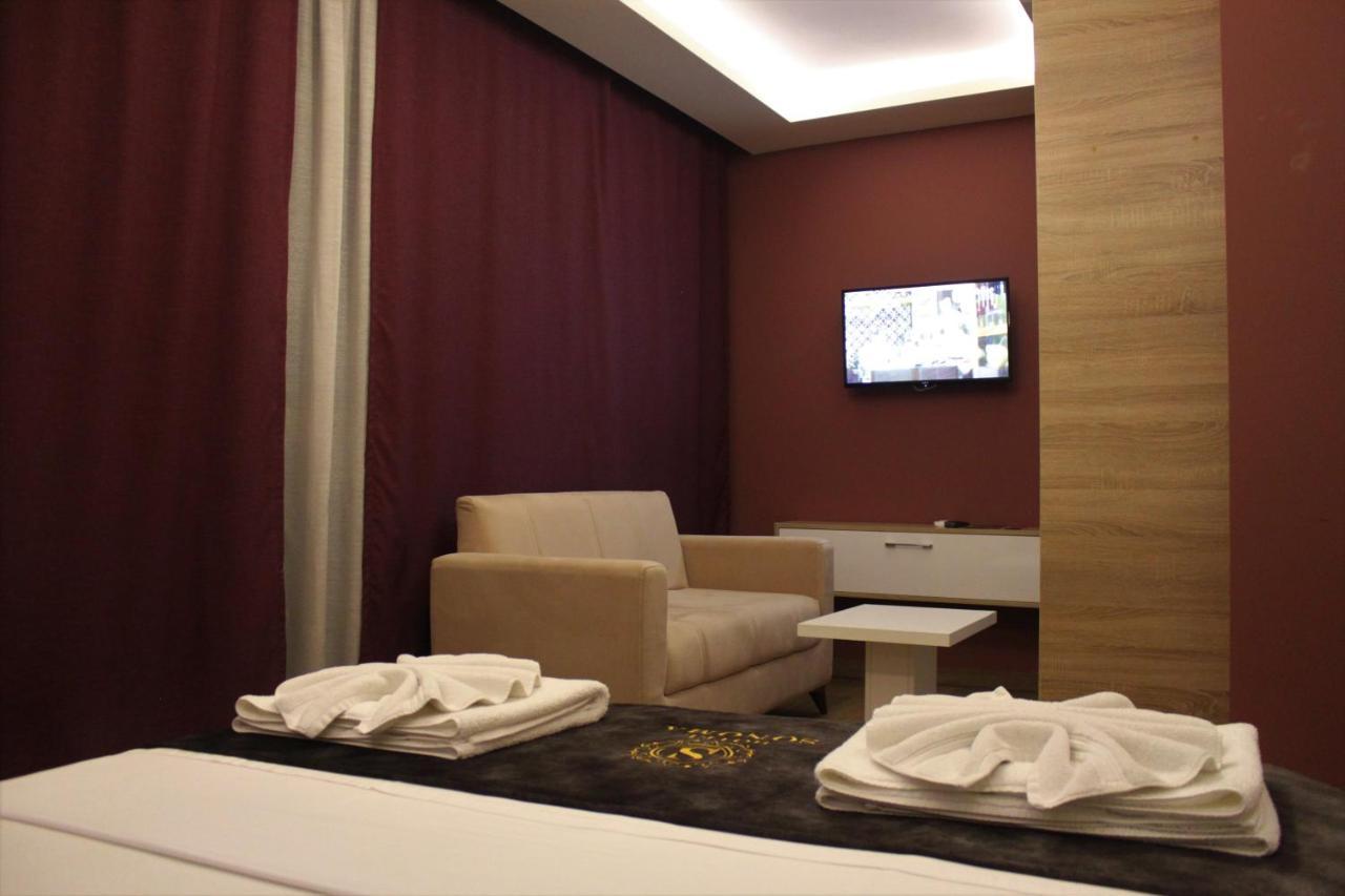 Hotel Sonoma Kosovo Polje Ngoại thất bức ảnh